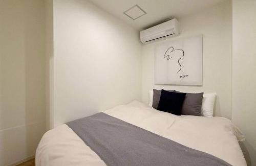 Hiroshima City Centre Apartment | NaouBLD - Central Hatchobori 2 Bedroom Apartment for 10 Guests