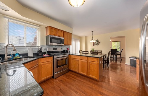 Naperville House | Naperville Rental - Skylane Drn