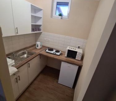 Mako Apartment | Napfény Apartman