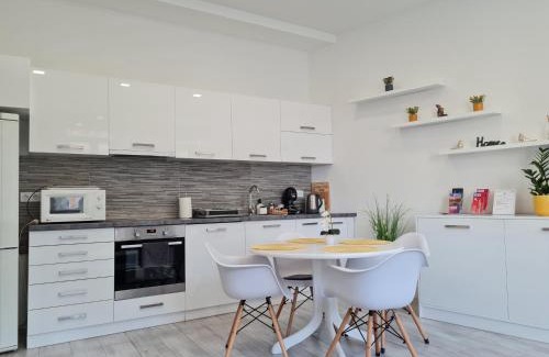 Szeged Apartment | Napfény apartman