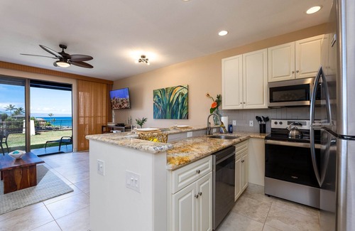 Napili Condo | Napili Point B33 1 Bedroom Oceanfront Condo 1 Condo by RedAwning
