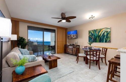 Napili Apartment | Napili Point B33 1 Bedroom Oceanfront Condo condo
