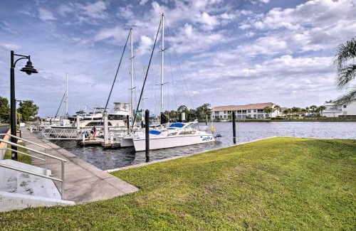 Naples Apartment | Naples Getaway with Fire Pit and Grill!