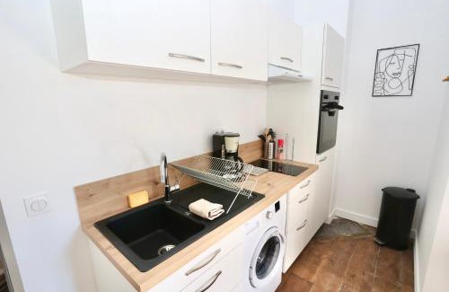 Pontivy Apartment | Napoléon Gare n2 Studio Lumineux ByLocly