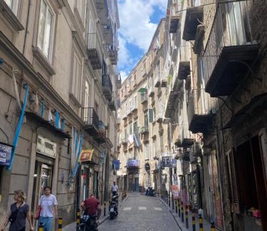 Montecalvario Apartment | NAPOLI civico 190