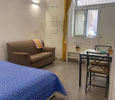 Montecalvario Apartment | NAPOLI civico 190