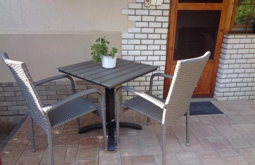 Kiskoroes Apartment | Napsugár Vendégház