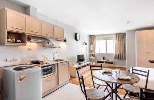 Chong Nonsi Hotel | Nara Suite Residence Bangkok