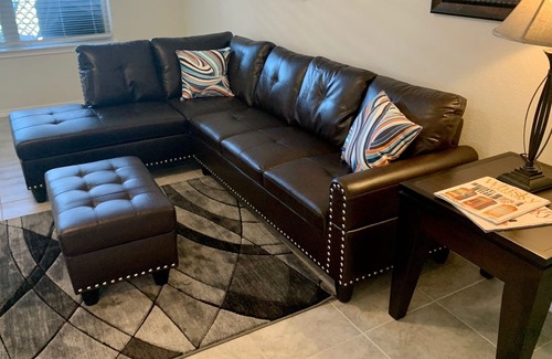 La Marque House | NASA, Keemah/ Galveston within 20 minutes sleeps 8
