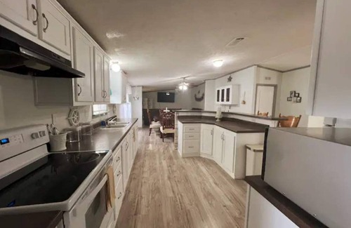 Medina County House | Natalia TX. Family Getaway!