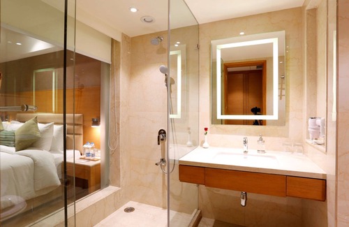 Jhansi Hotel | Nataraj Sarovar Portico Jhansi