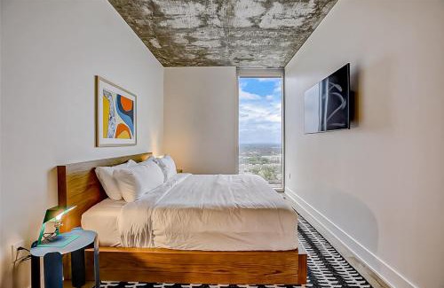Rainey Street Historic District Apartment | Natiivo Austin Perch