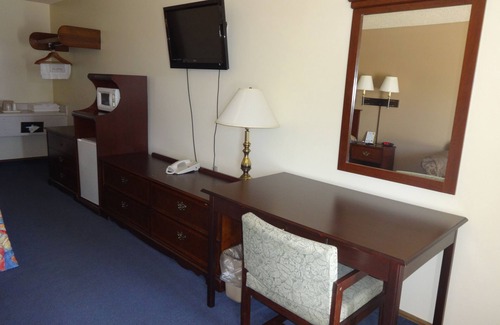 Garden City Hotel | National 9 Inn Garden City