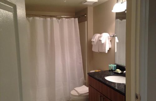 Radnor - Fort Myer Heights Apartment | National at Courthouse