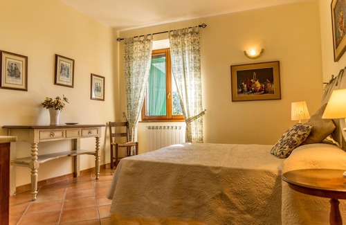 Vidoni Other | National Park Farmhouse with Cottage, Views & Pool