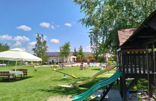 Avrig House | Natura Family Resort