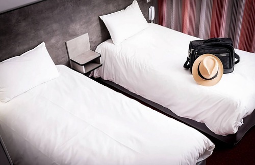 Gap Hotel | Nature at Your Doorstep! Pets Allowed, Seasonal Swimming Pool!