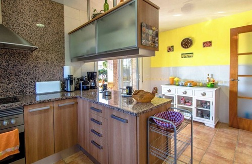 Sils Villa | Nature, beach and fun in Costa Brava!