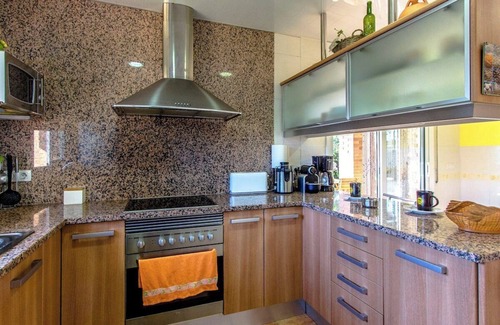 Sils Villa | Nature, beach and fun in Costa Brava!