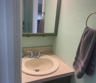 Inglis Hotel | Nature Coast Inn & Cottages