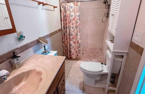 Weeki Wachee Gardens House | Nature Coast Retreats in beautiful Weeki Wachee, Florida
