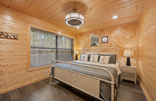Broken Bow Cabin | Nature Cottage - Sleeps 8