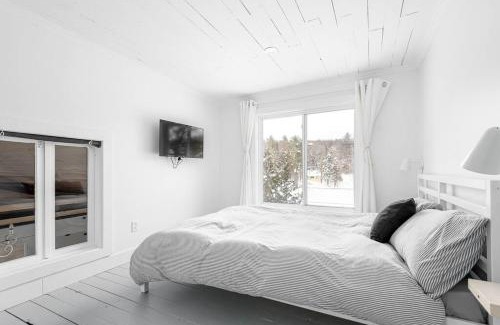 Saint-Calixte Apartment | Nature et tranquilité à une heure de Montréal, vue sur le lac