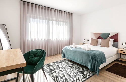 Alcobaca Apartment | Nature & Pool Villa - Countryside Getaway