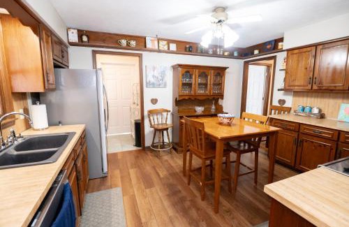 Hamilton House | Nature's Hideaway 4BR Home With Pool & Creek View