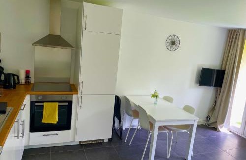 La Calamine Apartment | Nature Studio Deck - 3 countries - Free Parking