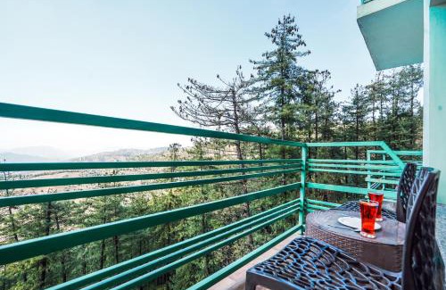 Baldeyan Hotel | Nature Valley View Resort Mashobra ! Luxury Choice ! gaming zone ! open terrace ! Big Parking