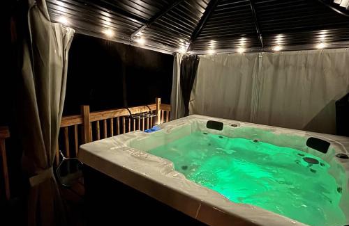Sainte-Beatrix House | NatureX