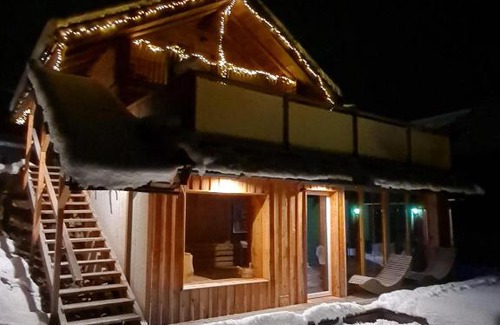 Klagenfurt-Wolfnitz House | Naturstammhaus-Blockhaus