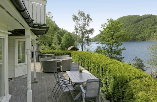 Lyngdal House | Naudøyna by Interhome