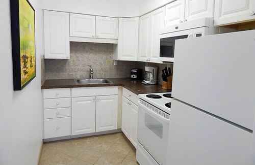 Key Colony Beach Apartment | Nautical Charm - Oceanfront Complex Key Colony Beach w/Heated Pool