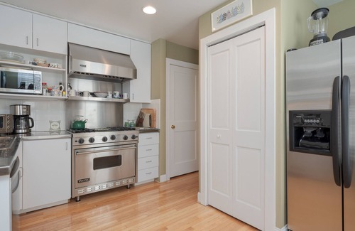 Eastport House | Nautical Feel to This Beautiful Eastport Home