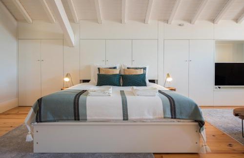 Campanha Apartment | Nautical Luxury Loft
