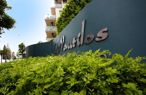 Newcastle Apartment | Nautilos On The Harbour