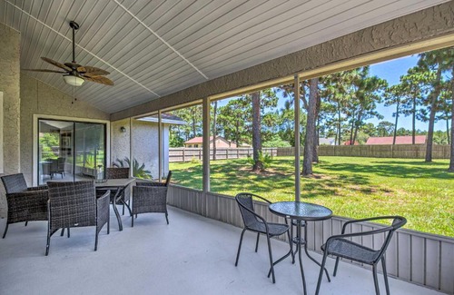 Navarre House | Navarre Home with Game Area and Screened-In Porch
