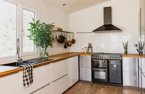 Gordon House | Navigators Rest