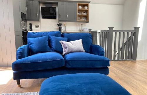 Combs House | Naze View Barn - Cosy, with all mod cons