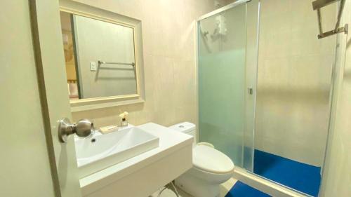 Cainta House | Nazville vacation home