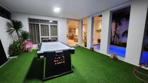 Cainta House | Nazville vacation home