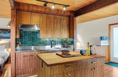 Neahkahnie Beach Cabin | Neahkahnie Oregon, Oceanview, Pet Friendly Escape!
