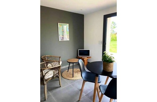 Quintal Apartment | Near Annecy, cocoon studio with garden