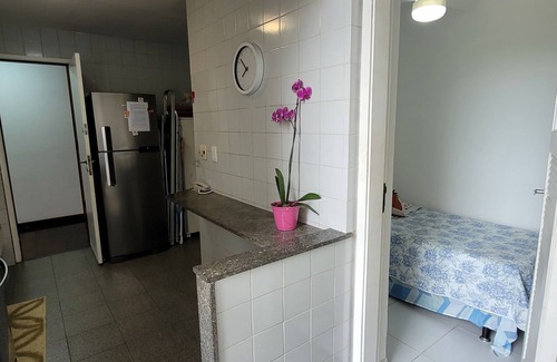 Barra da Tijuca Apartment | NEAR BEACH APARTMENT AND ENVIRONMENTAL RESERVATION