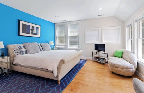 Wainscott House | Near Beach Lane Ocean, Modern and Bright Family Friendly Home with Pool