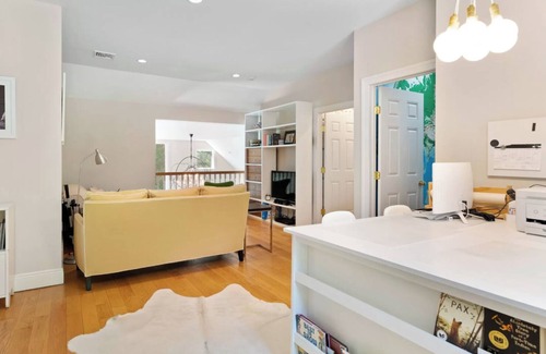 Wainscott House | Near Beach Lane Ocean, Modern and Bright Family Friendly Home with Pool