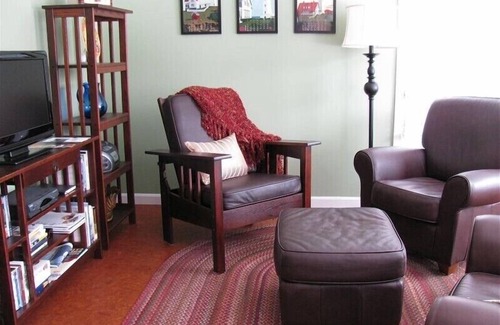 Biddeford Apartment | Near Biddeford Pool. Quiet, Private, Hideaway.