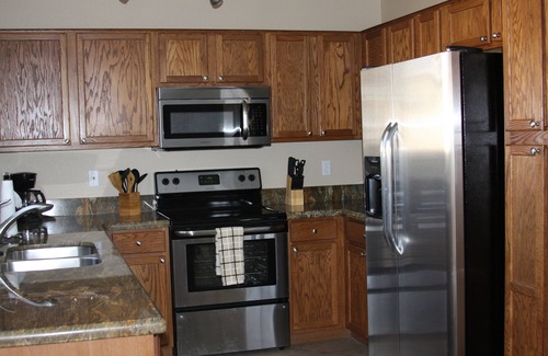 Sierra Montana House | Near Cardinals Stadium, Texas Rangers Stadium, Golf, NASCAR and Hiking